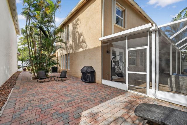 1605 E Classical Boulevard, Delray Beach, FL 33445