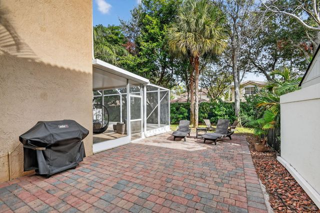 1605 E Classical Boulevard, Delray Beach, FL 33445