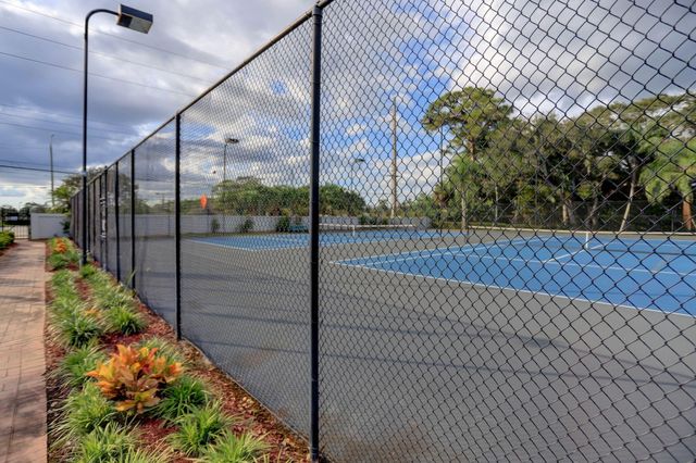 1605 E Classical Boulevard, Delray Beach, FL 33445