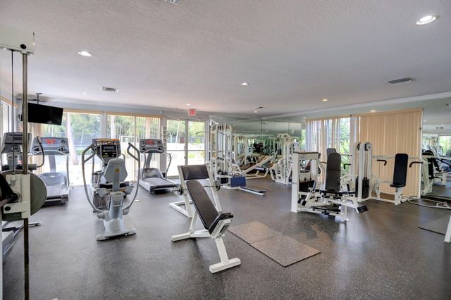 1605 E Classical Boulevard, Delray Beach, FL 33445