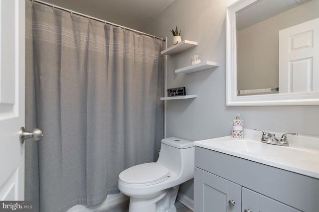 13596 DODSWORTH DR, Bristow, VA 20136