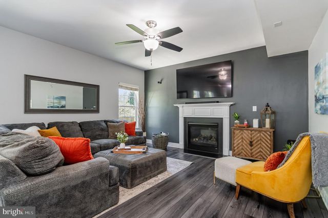 13596 DODSWORTH DR, Bristow, VA 20136