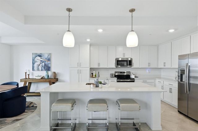 19140 SCALLOP LOOP 102, Lakewood Ranch, FL 34211