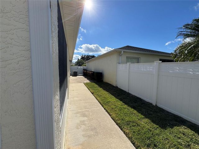 1083 JACKSON STREET, The Villages, FL 32162