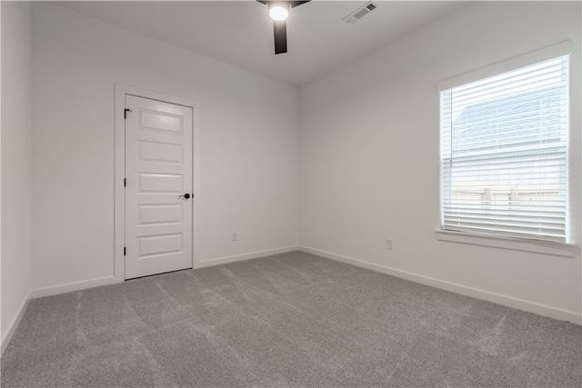 5863 Poppy Avenue, Springdale, AR 72762