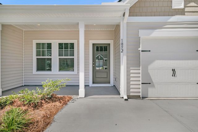 1067 Dusk Drive, Summerville, SC 29486