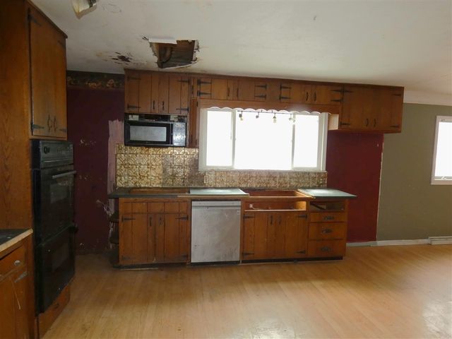 1968 Colfax Avenue, Benton Harbor, MI 49022