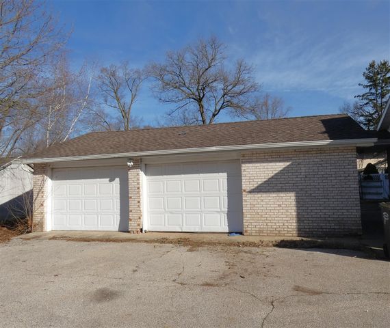 1968 Colfax Avenue, Benton Harbor, MI 49022