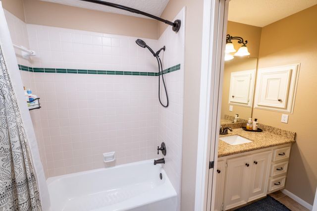 6 Red Sable Point, The Woodlands, TX 77380