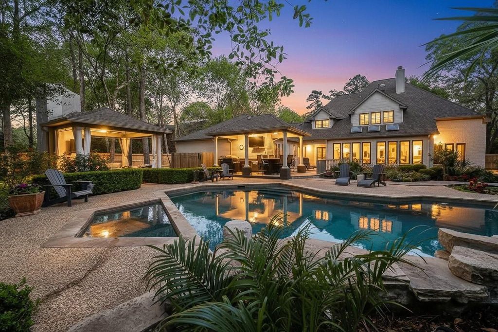 6 Red Sable Point, The Woodlands, TX 77380