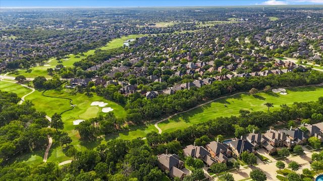 8900 Scarlet Trail, Lantana, TX 76226
