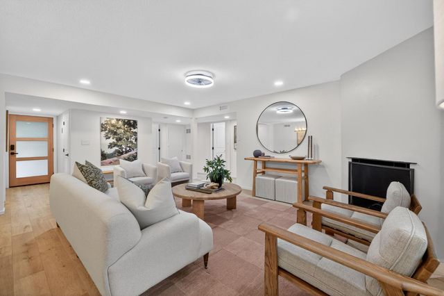 7431 Heidi Ct, Fair Oaks, CA 95628