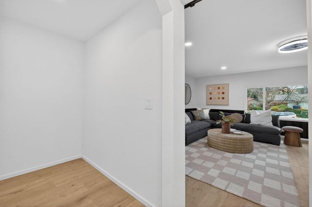 7431 Heidi Ct, Fair Oaks, CA 95628