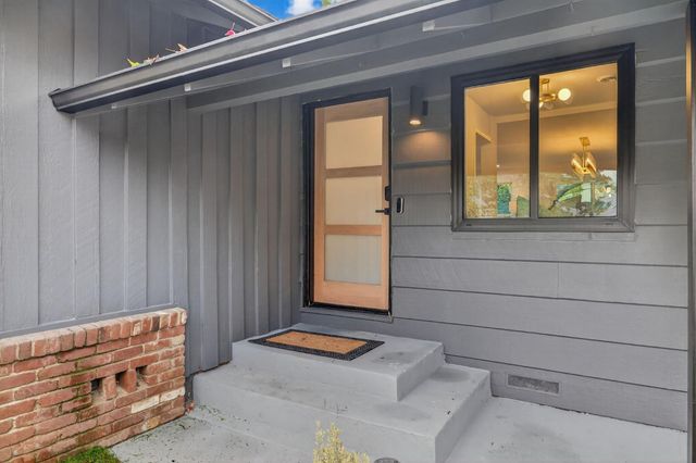 7431 Heidi Ct, Fair Oaks, CA 95628