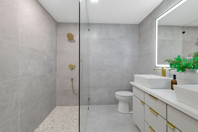 7431 Heidi Ct, Fair Oaks, CA 95628