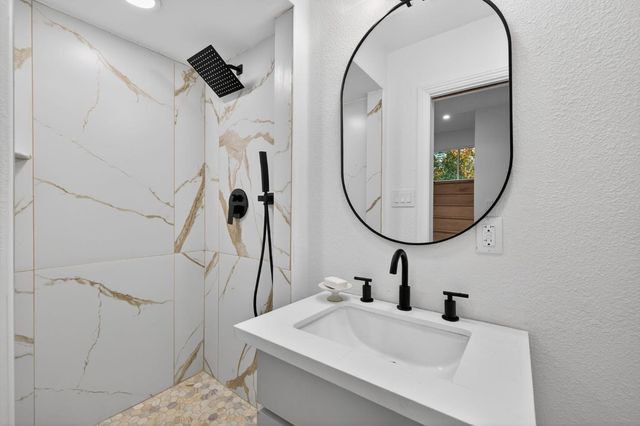 7431 Heidi Ct, Fair Oaks, CA 95628