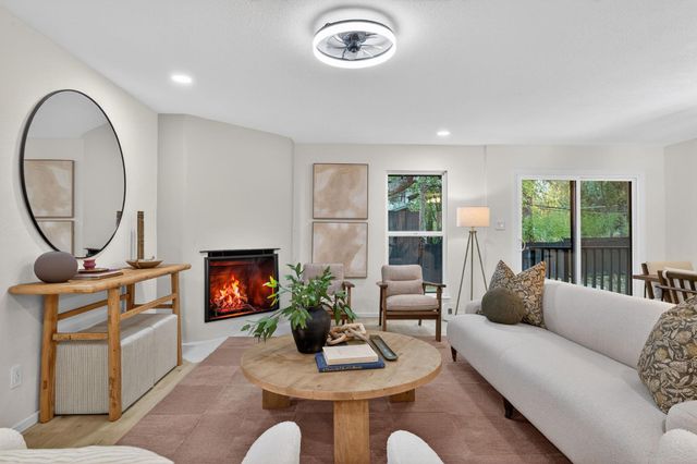 7431 Heidi Ct, Fair Oaks, CA 95628