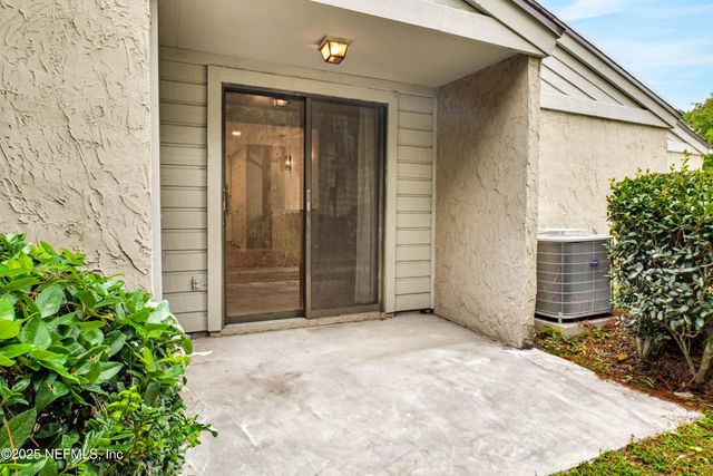 3801 CROWN POINT Road, 3101, Jacksonville, FL 32257