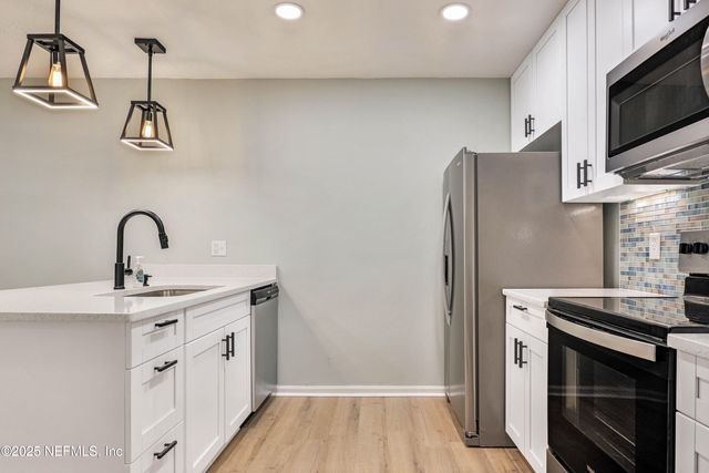3801 CROWN POINT Road, 3101, Jacksonville, FL 32257