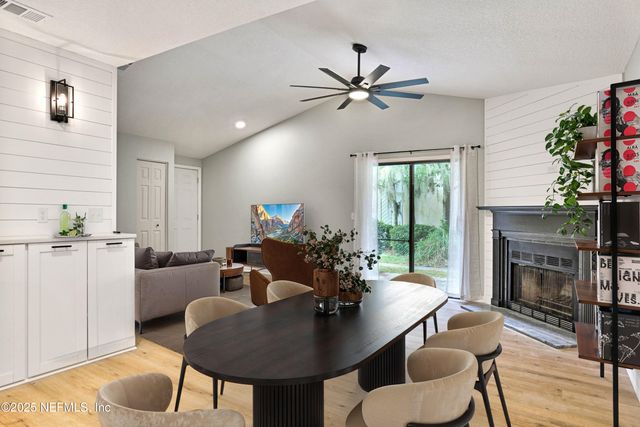 3801 CROWN POINT Road, 3101, Jacksonville, FL 32257