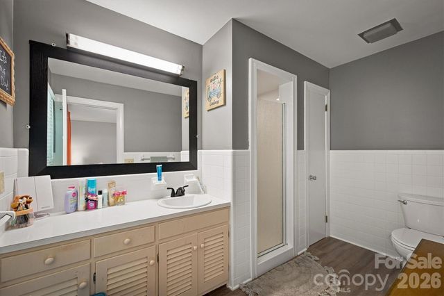 1009 Randolph Circle SE, Lenoir, NC 28645