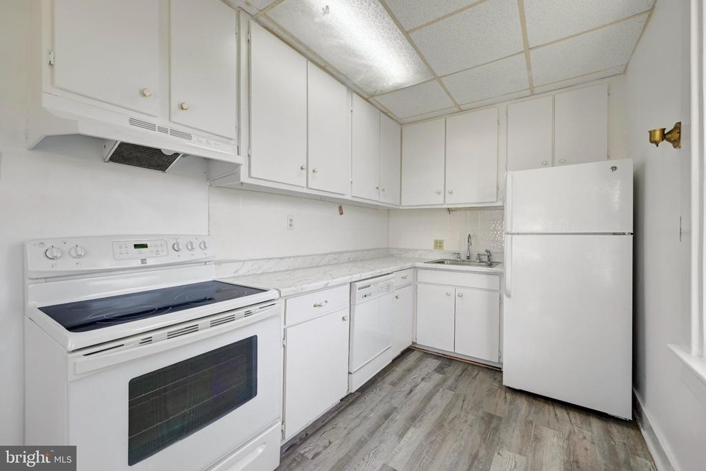 Image 14 of property listing at 6417 GILMORE ST, Gwynn Oak, MD 21207