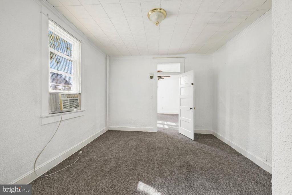 Image 16 of property listing at 6417 GILMORE ST, Gwynn Oak, MD 21207