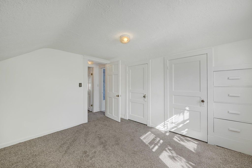 Image 25 of property listing at 6417 GILMORE ST, Gwynn Oak, MD 21207