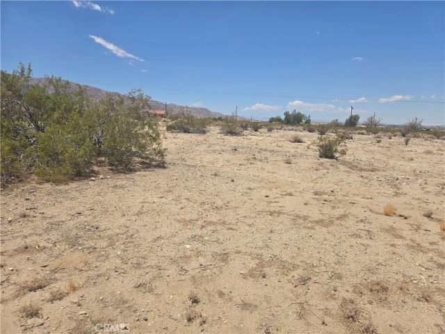 2 Sheridan, 29 Palms, CA 92277