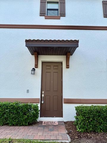 1220 PAYNE STEWART DRIVE, Davenport, FL 33896