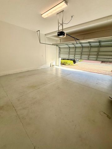 1220 PAYNE STEWART DRIVE, Davenport, FL 33896