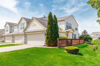 26624 Kirkway Circle, Woodhaven, MI 48183