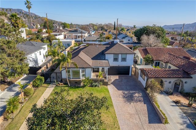 902 E WALNUT Avenue, Burbank, CA 91501