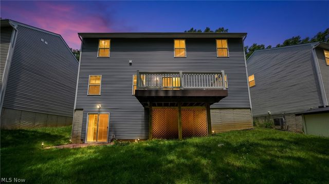 3220 Sunny Brook Drive, Akron, OH 44312