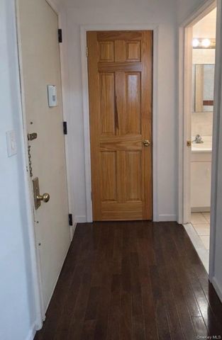 138-10 35th Avenue 4A, Flushing, NY 11354