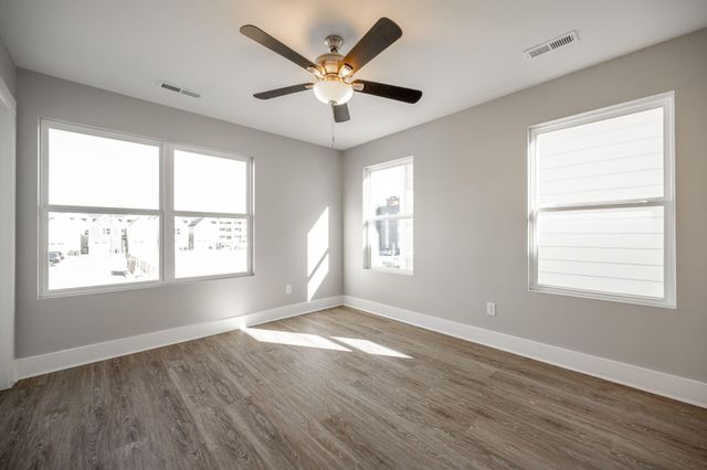 2360 E 18th Street, Chattanooga, TN 37404