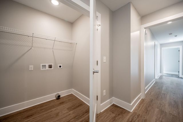 2360 E 18th Street, Chattanooga, TN 37404