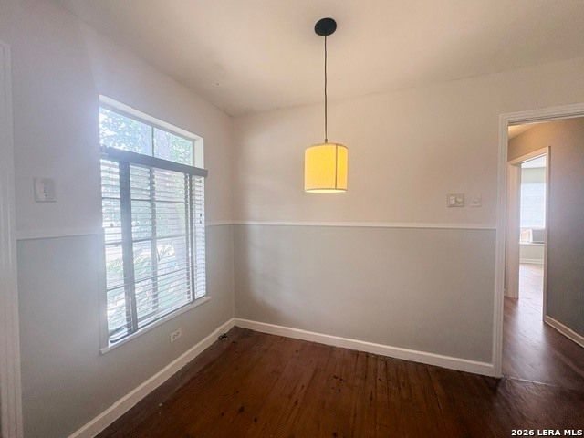 225 W Norwood Ct, San Antonio, TX 78212