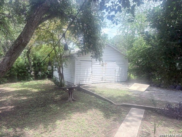 225 W Norwood Ct, San Antonio, TX 78212