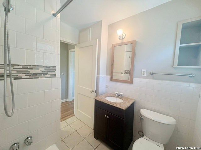 225 W Norwood Ct, San Antonio, TX 78212
