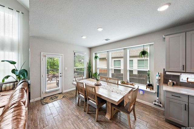 1206 Nashua Sq, San Antonio, TX 78245