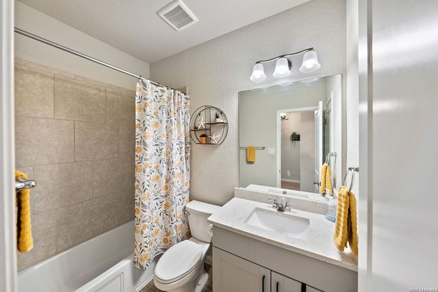 1206 Nashua Sq, San Antonio, TX 78245