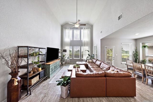 1206 Nashua Sq, San Antonio, TX 78245
