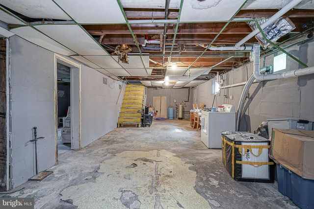746 E MALAGA RD, Williamstown, NJ 08094
