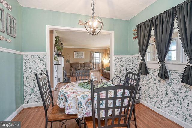 746 E MALAGA RD, Williamstown, NJ 08094