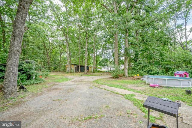 746 E MALAGA RD, Williamstown, NJ 08094