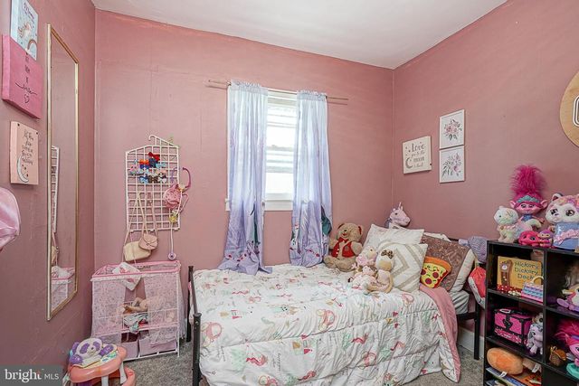 746 E MALAGA RD, Williamstown, NJ 08094