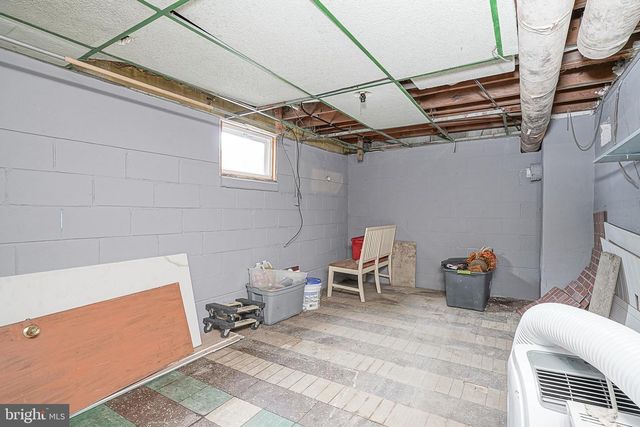 746 E MALAGA RD, Williamstown, NJ 08094