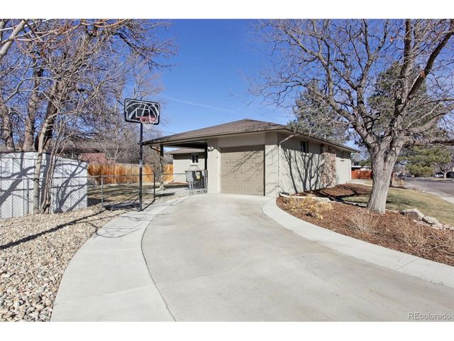 3504 W Alamo Dr, Littleton, CO 80123