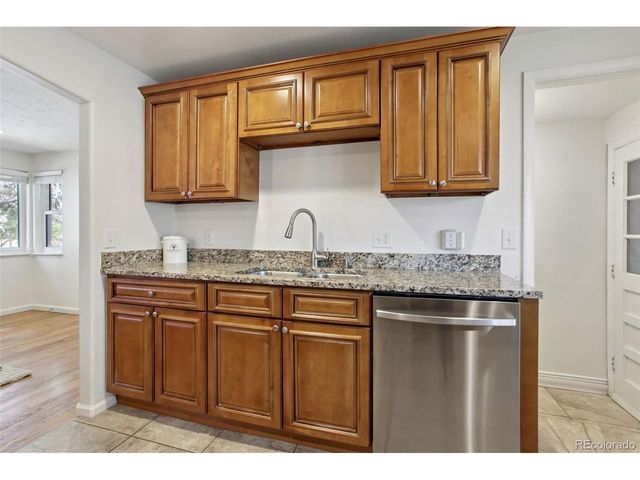 3504 W Alamo Dr, Littleton, CO 80123